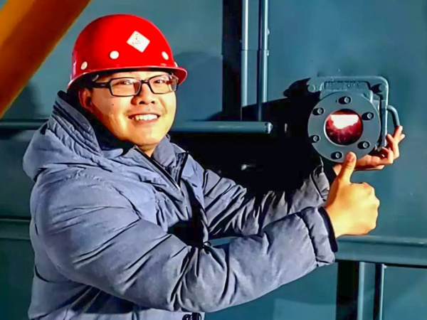 中正鍋爐出品的SZS系列低氮燃?xì)忮仩t一次點(diǎn)火成功